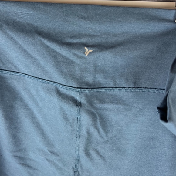 NWT: old navy Extra High-Waisted PowerChill Hidden-Pocket Biker Shorts 6" (4X) - Picture 6 of 8